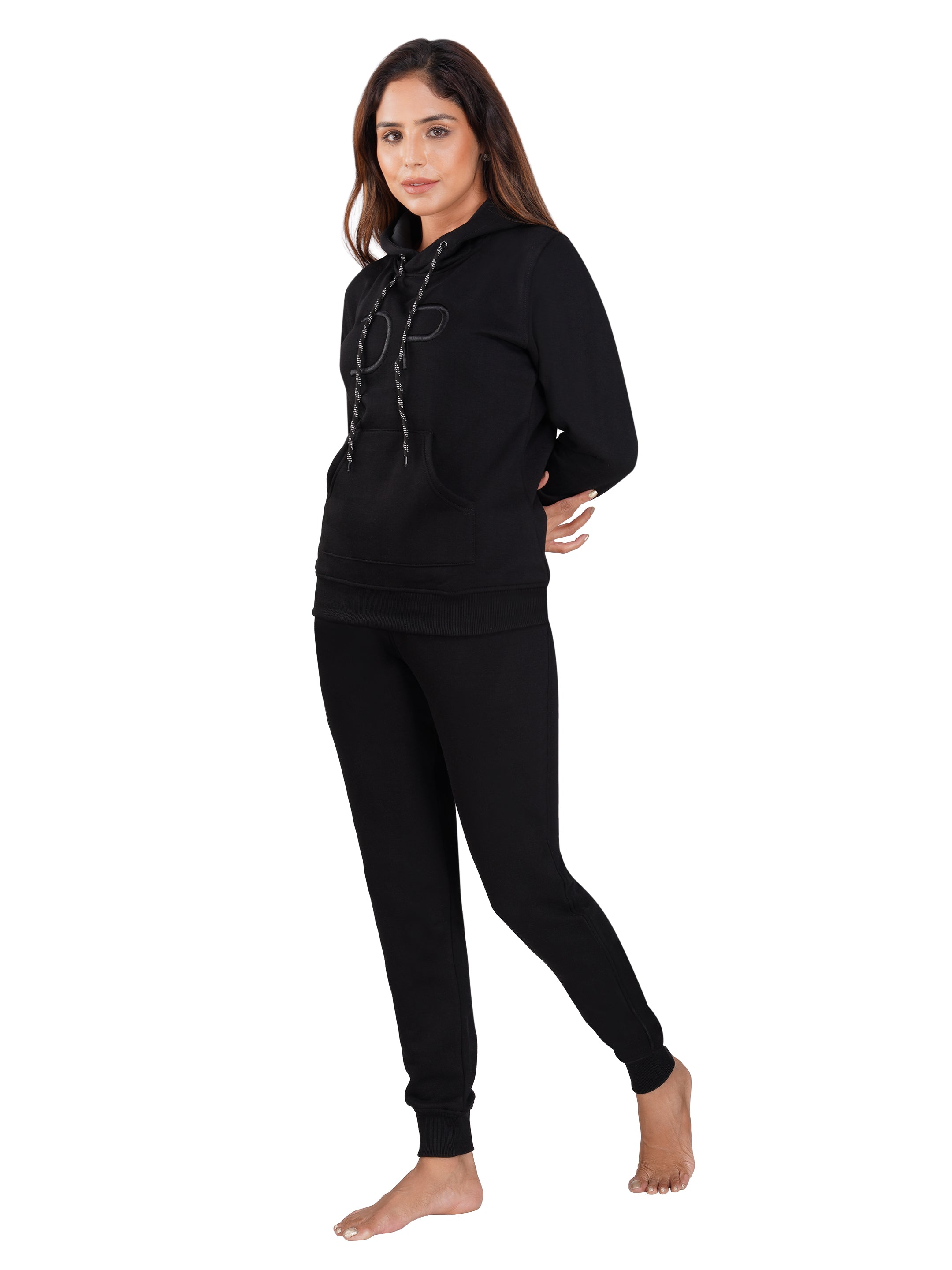 Dichs Performance Hoodie – Classic Black