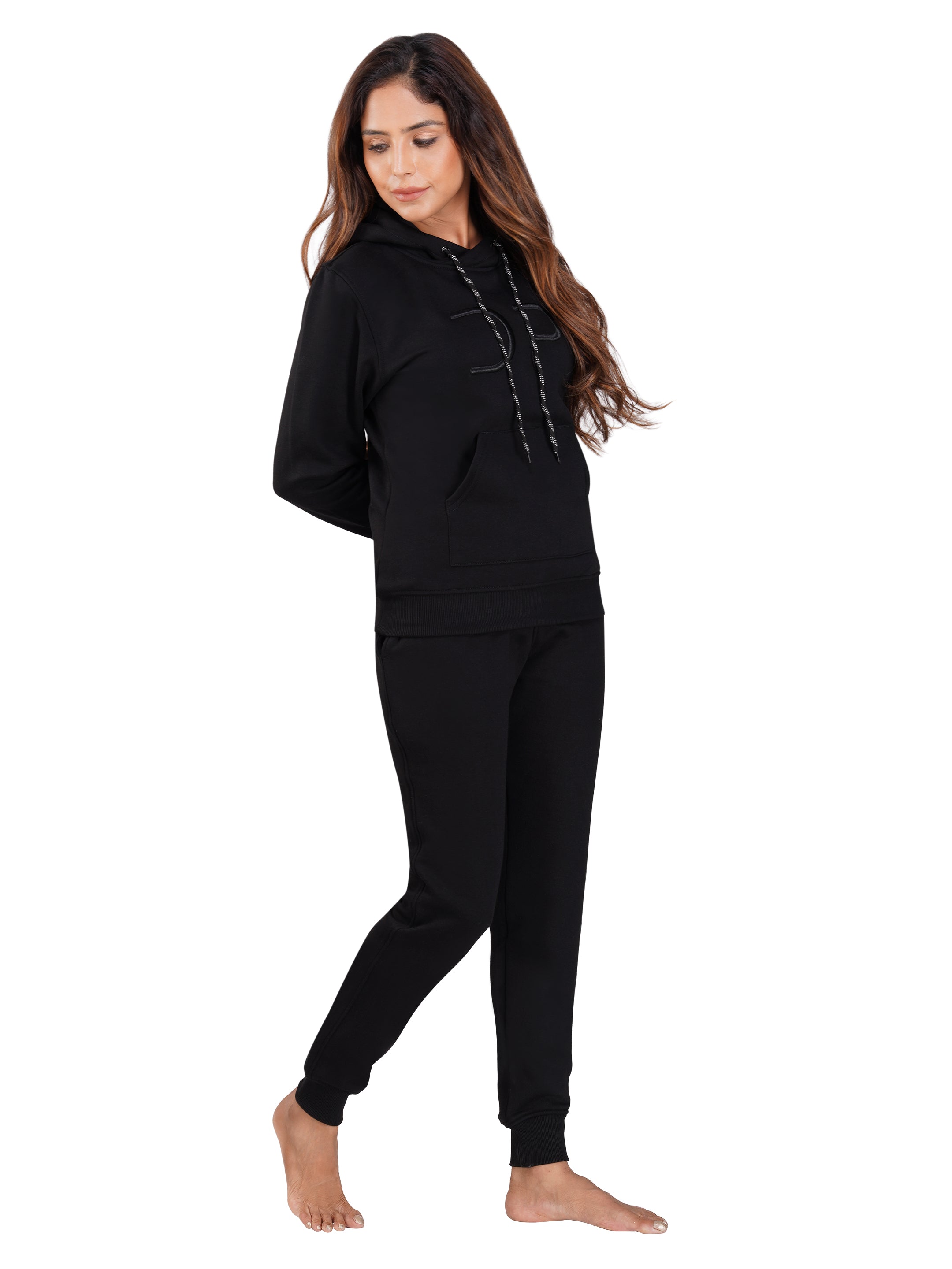 Dichs Performance Hoodie – Classic Black